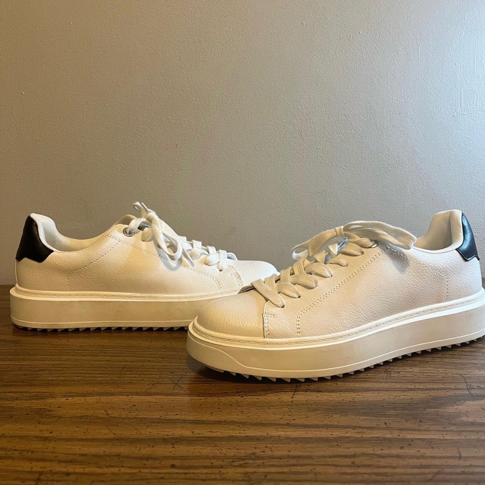 Steve Madden Catcher White Black shoes